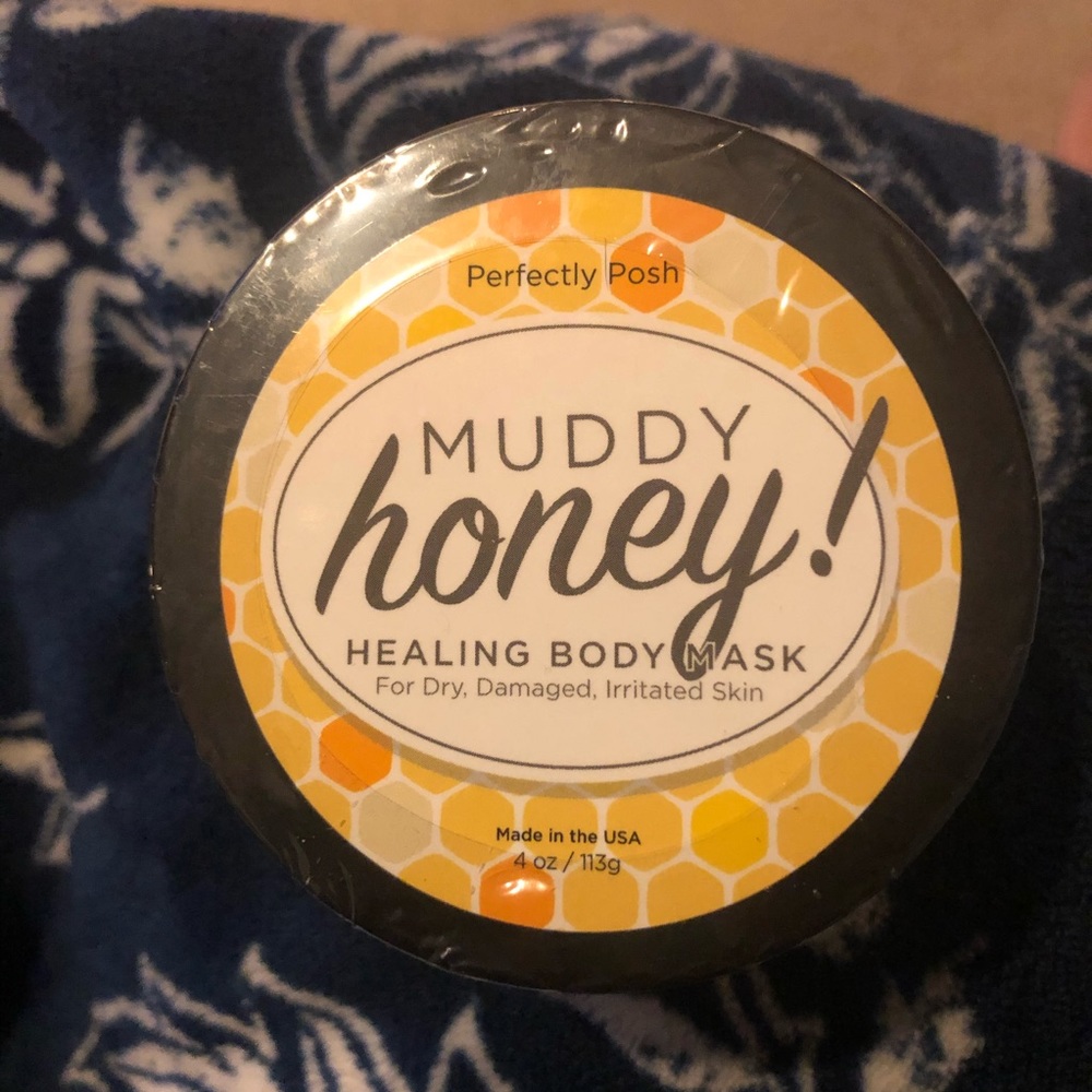 Perfectly posh healing body mask